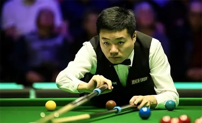 最远压哨绝 最远压哨绝