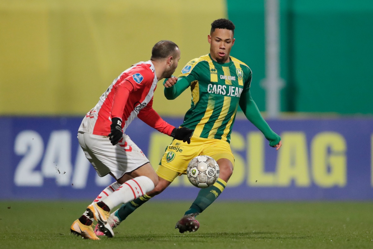 勒沃库森门 勒沃库森门