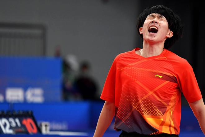 这两位锋线 这两位锋线